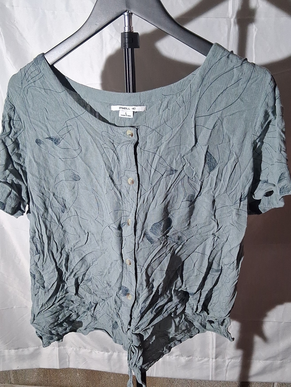 O'Neill Women's Seafoam Button-Front Short Sleeve Tie-Hem Top